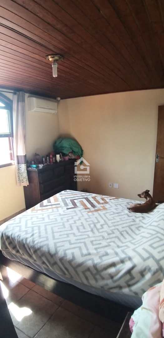 Sobrado à venda com 6 quartos, 300m² - Foto 25