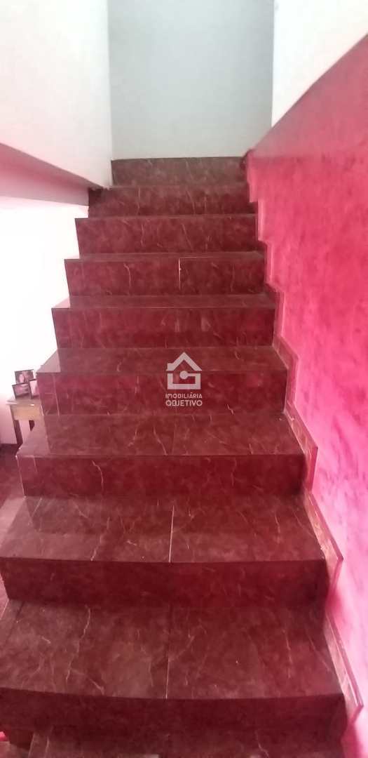 Sobrado à venda com 6 quartos, 300m² - Foto 30