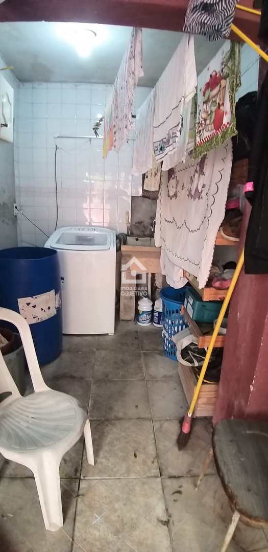 Sobrado à venda com 6 quartos, 300m² - Foto 18