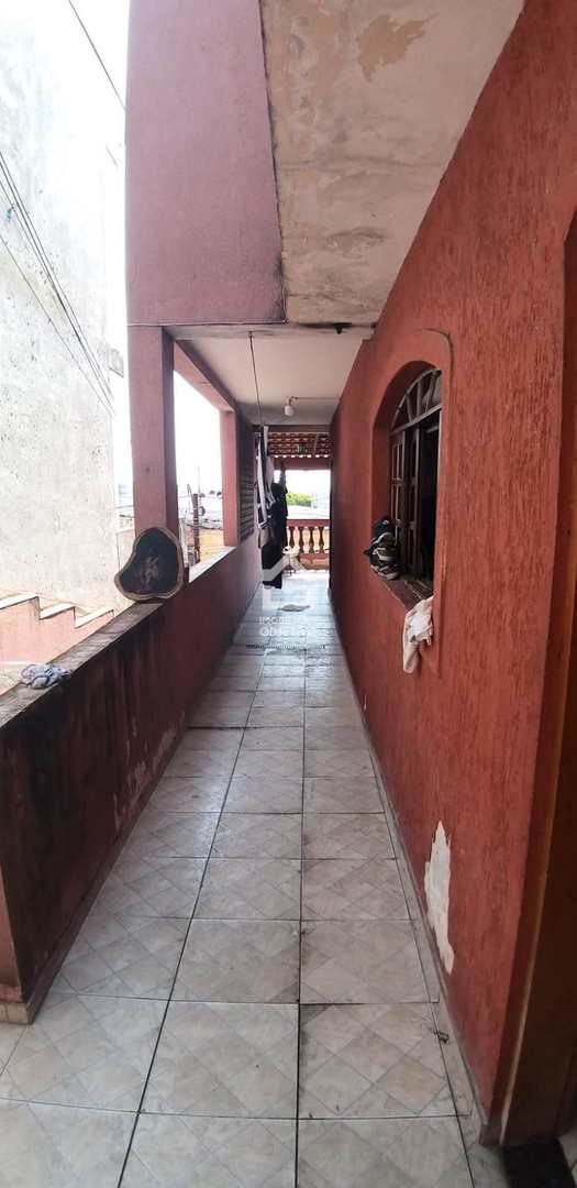 Sobrado à venda com 6 quartos, 300m² - Foto 23