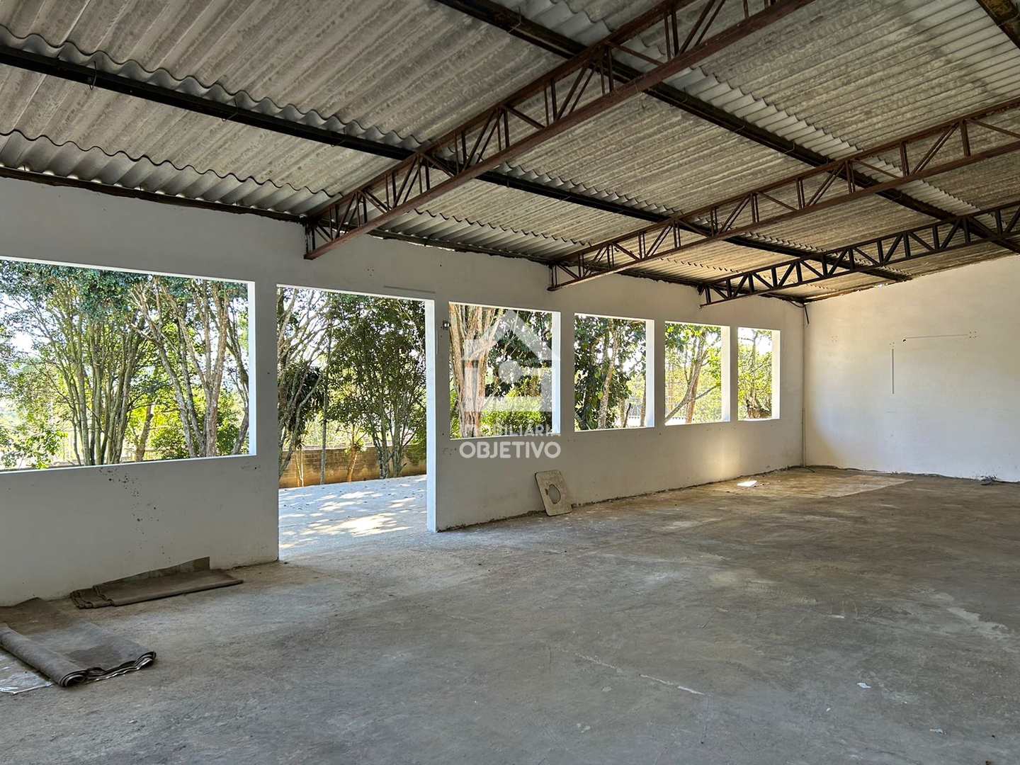 Chácara à venda com 2 quartos, 200m² - Foto 35