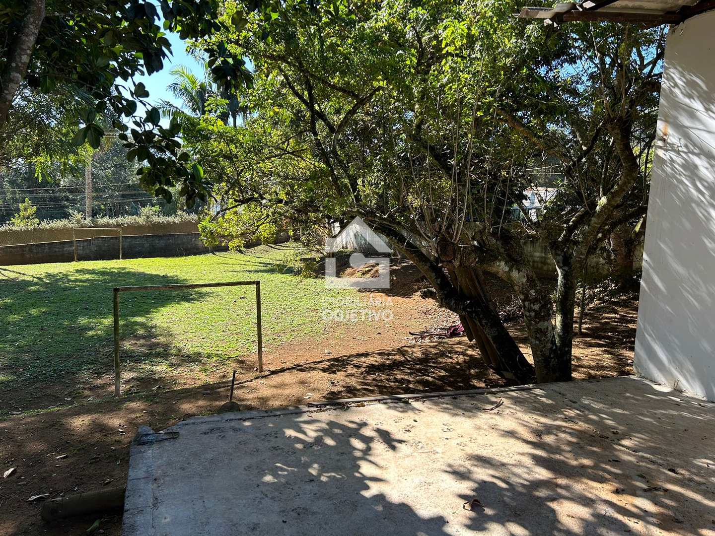 Chácara à venda com 2 quartos, 200m² - Foto 27