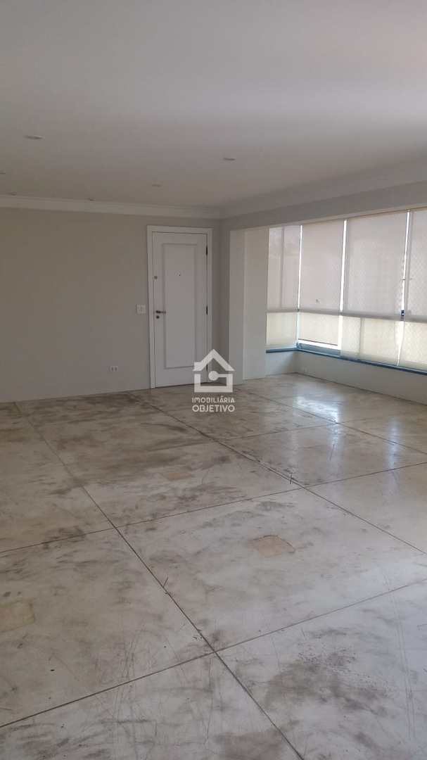 Apartamento para alugar com 3 quartos, 167m² - Foto 35