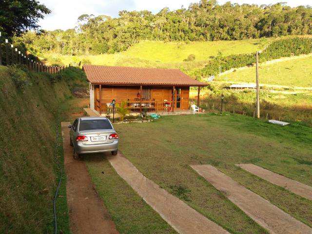 Fazenda à venda com 3 quartos, 70m² - Foto 2