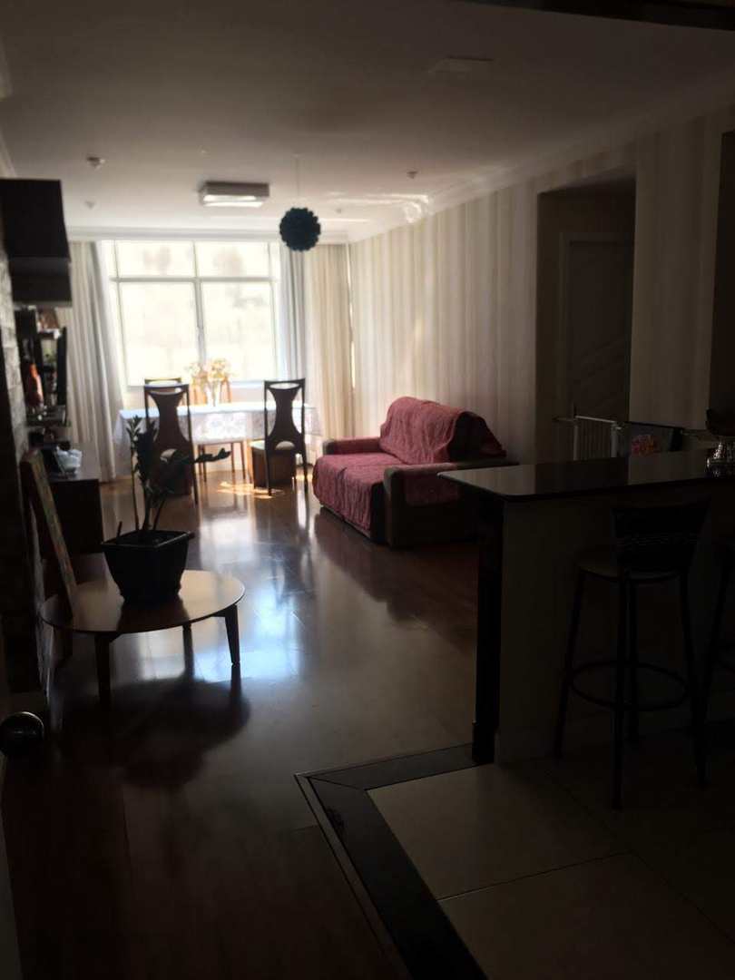 Apartamento à venda com 3 quartos, 120m² - Foto 7