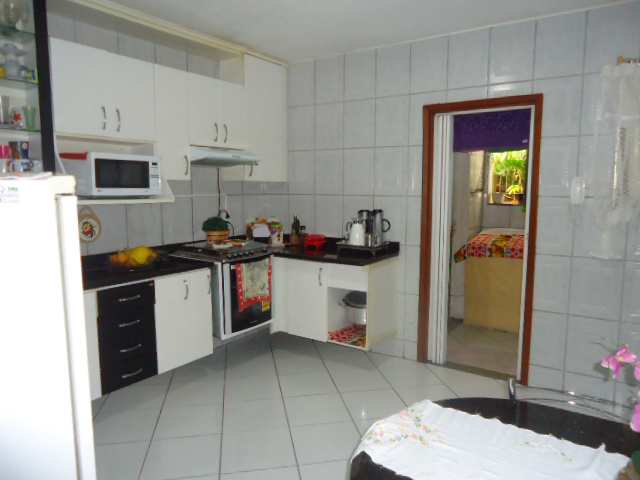 Apartamento à venda com 3 quartos, 184m² - Foto 17