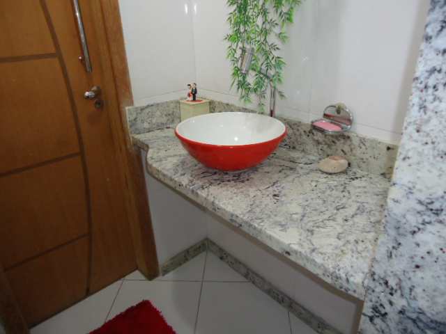 Apartamento à venda com 3 quartos, 184m² - Foto 12