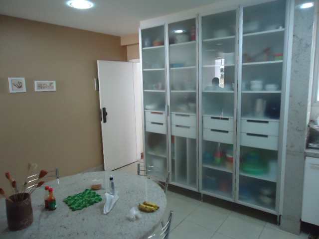 Apartamento à venda com 4 quartos, 250m² - Foto 22