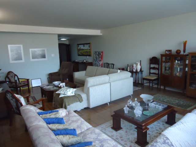 Apartamento à venda com 4 quartos, 250m² - Foto 2