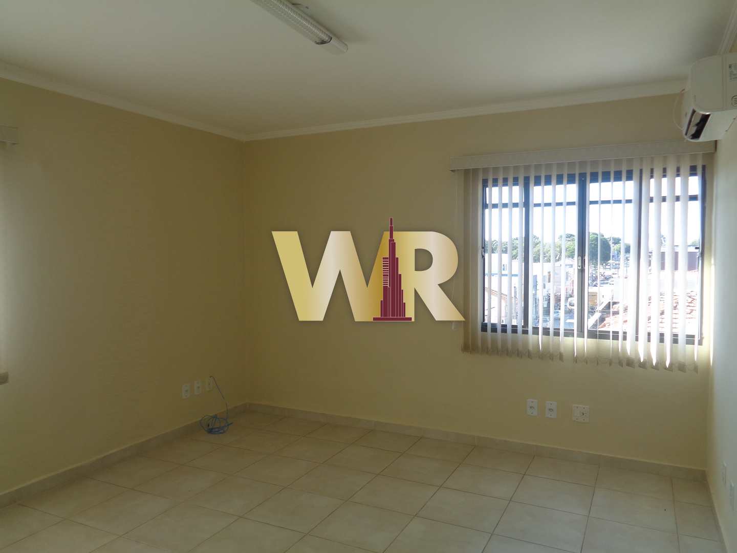 Prédio Inteiro para alugar, 78m² - Foto 2