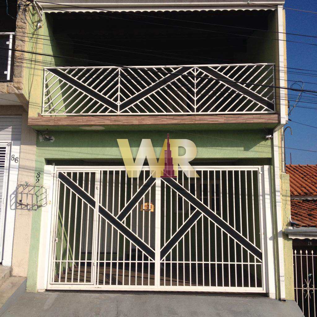 Sobrado de Vila com 3 dorms, Centro, Bom Jesus dos Perdões - R$ 300 mil, Cod: 405