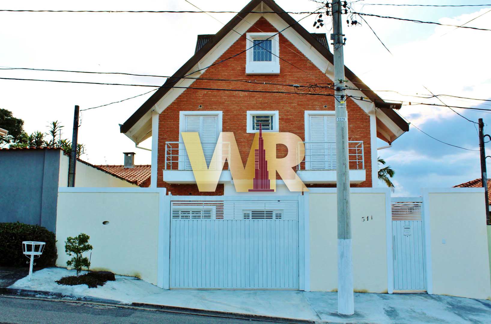 Casa com 5 dorms, Loteamento Loanda, Atibaia - R$ 990 mil, Cod: 744