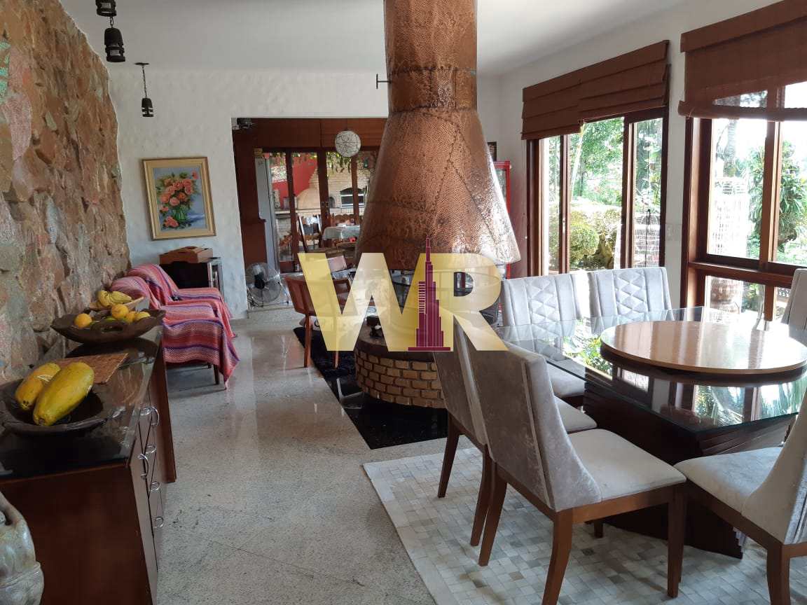 Casa de Condomínio à venda com 4 quartos, 400m² - Foto 11