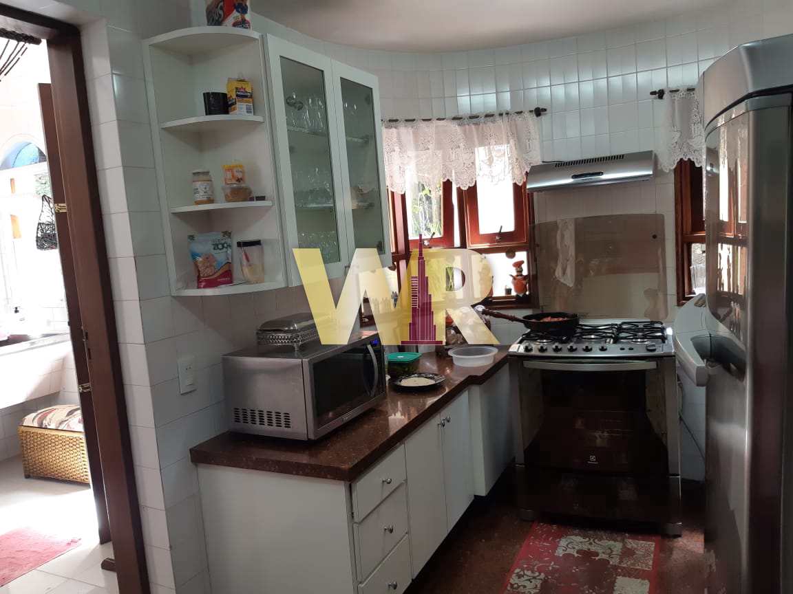 Casa de Condomínio à venda com 4 quartos, 400m² - Foto 13