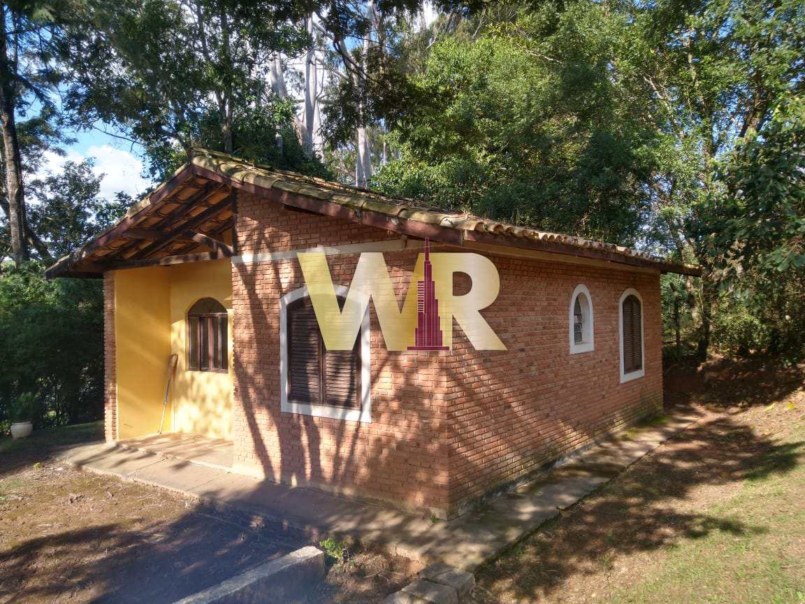 Fazenda à venda com 5 quartos, 2512m² - Foto 3