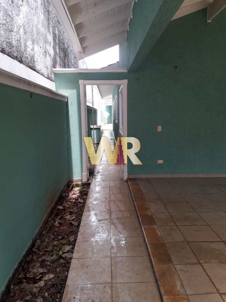 Casa de Condomínio à venda com 4 quartos, 300m² - Foto 3