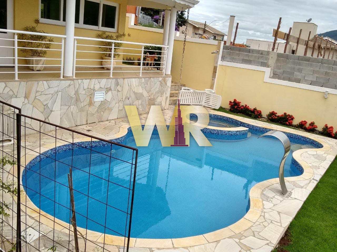 Casa de Condomínio à venda com 4 quartos, 447m² - Foto 12