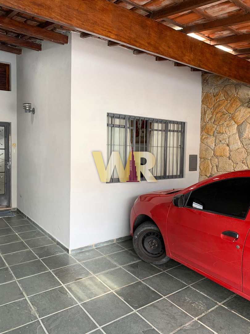 Casa à venda com 3 quartos, 199m² - Foto 9