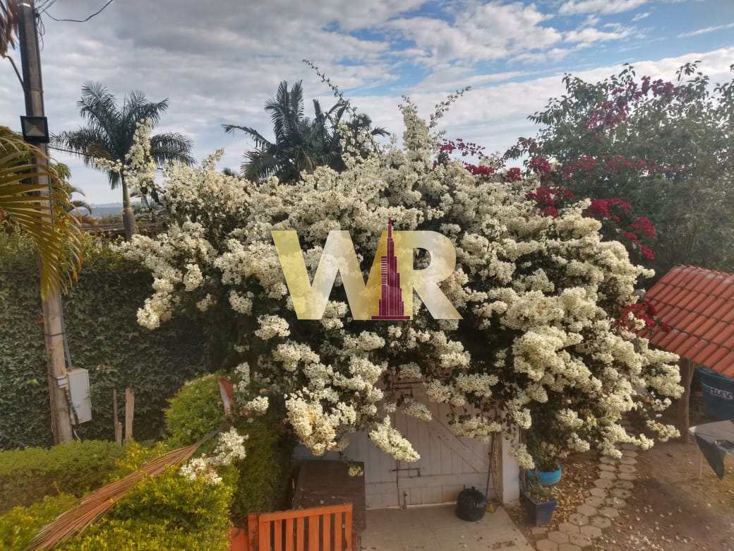 Chácara com 5 dorms, Vitória Régia, Atibaia - R$ 650 mil, Cod: 2051
