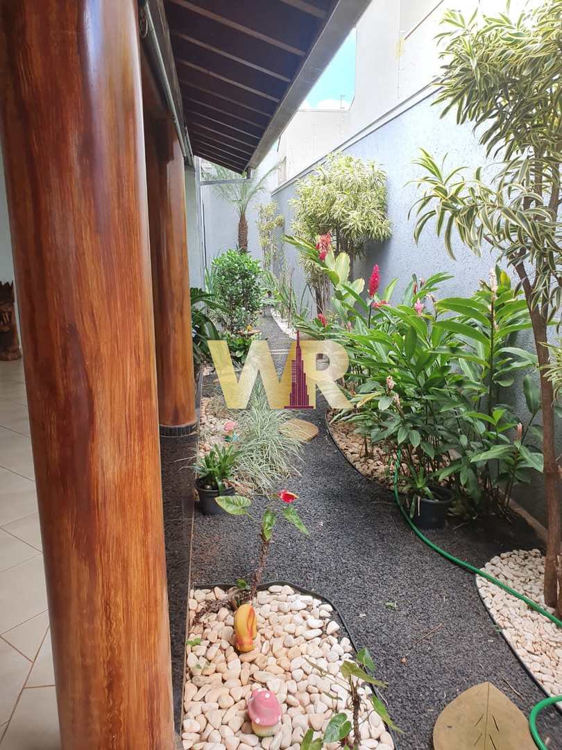 Casa à venda com 4 quartos, 400m² - Foto 31