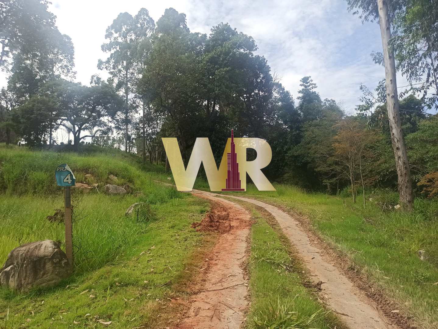 Fazenda à venda com 9 quartos, 235000m² - Foto 9