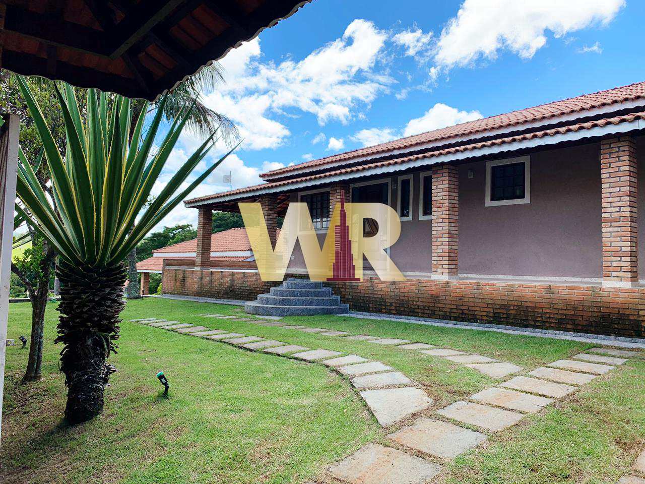 Chácara em Condomínio com 5 dorms, piracaia, Piracaia - R$ 1.2 mi, Cod: 2262