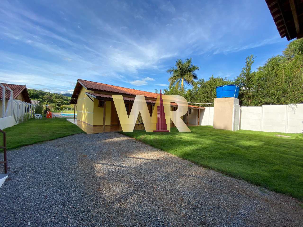 Fazenda à venda com 6 quartos, 350m² - Foto 8