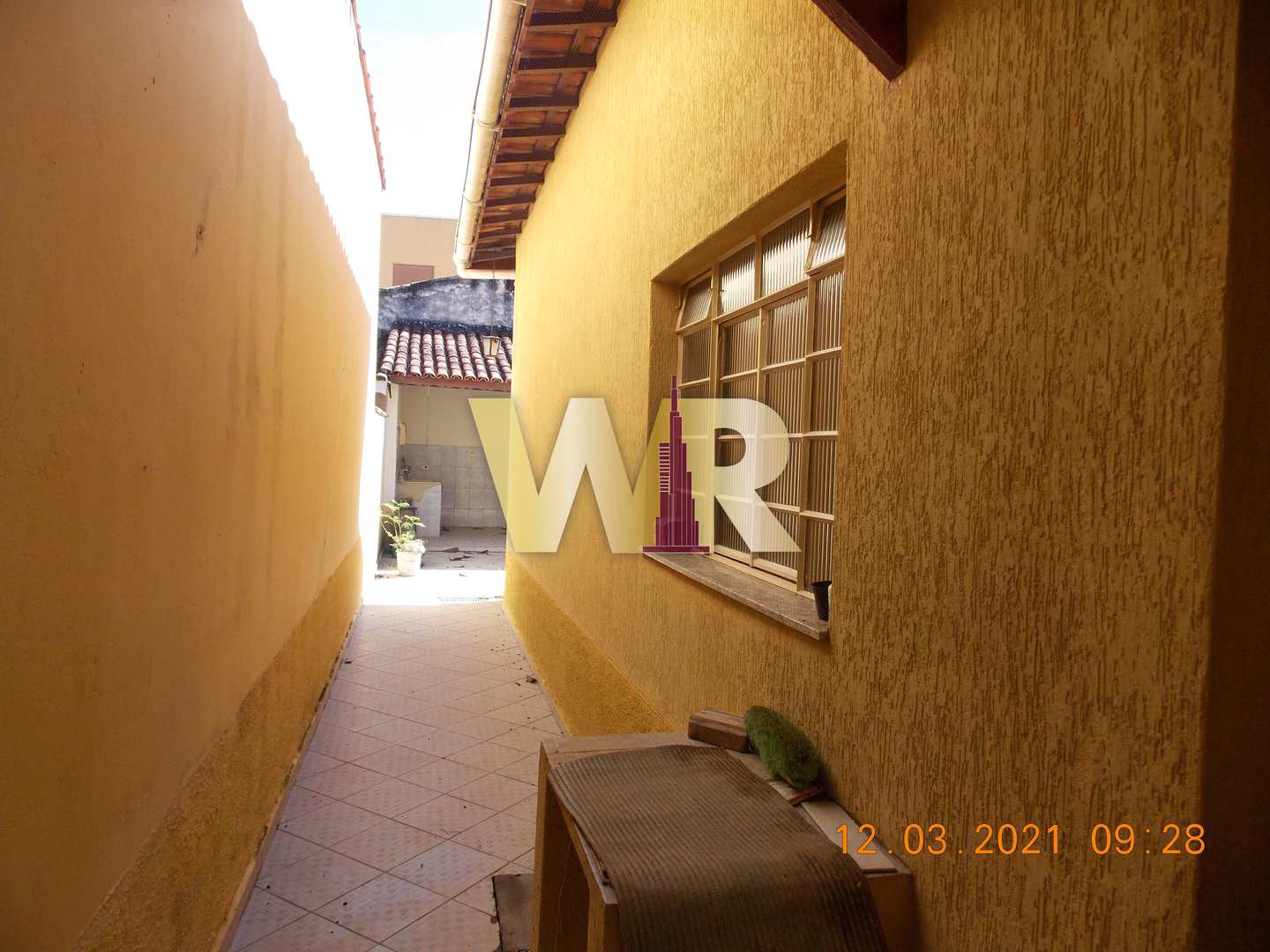 Casa à venda com 3 quartos, 250m² - Foto 4