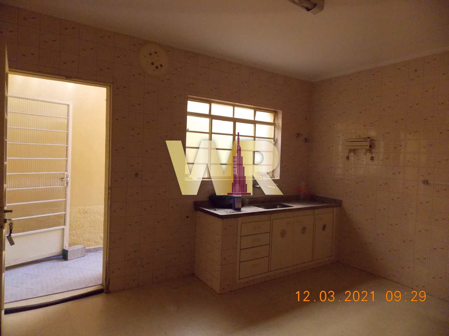 Casa à venda com 3 quartos, 250m² - Foto 6