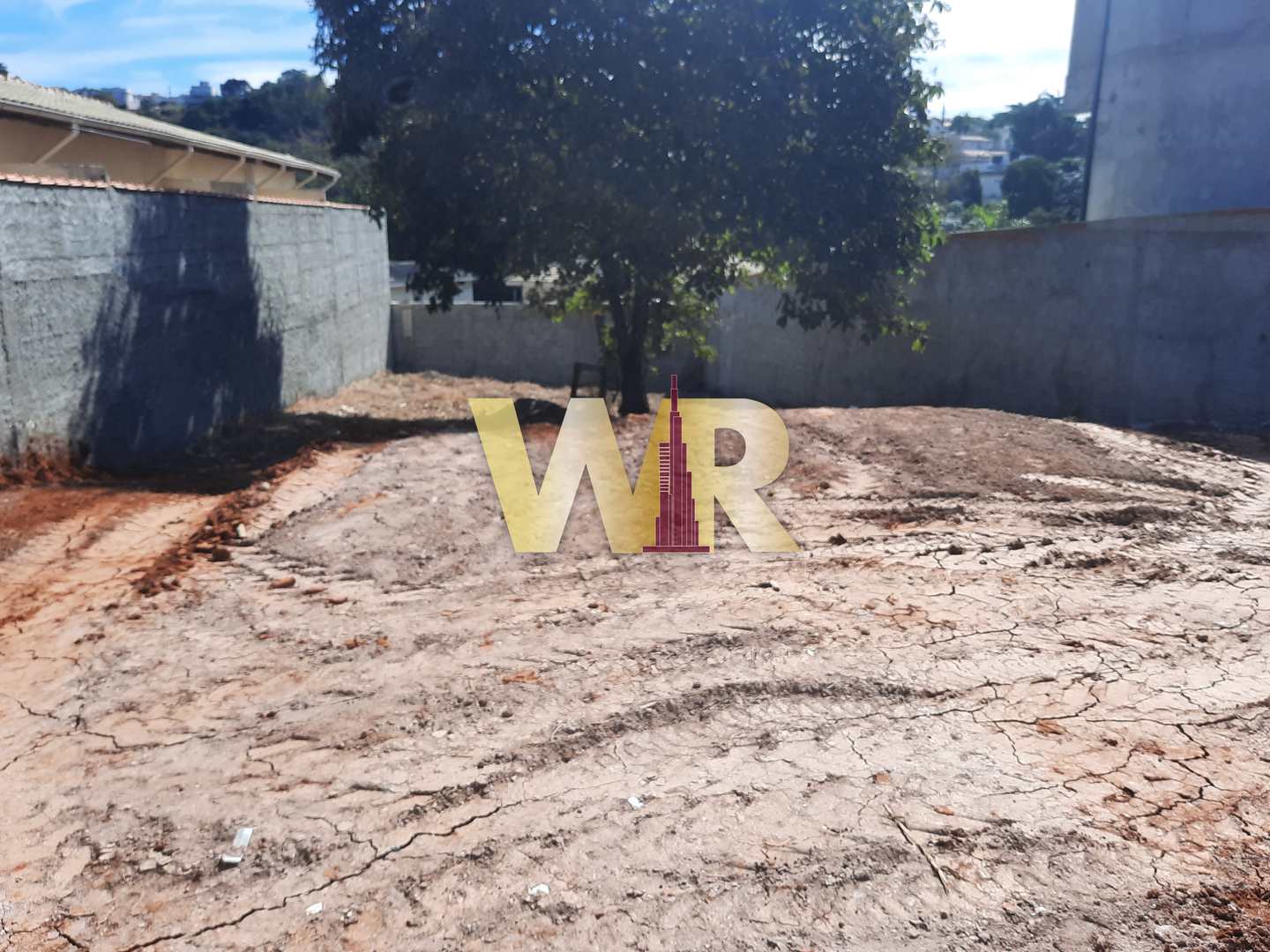 Terreno à venda, 510m² - Foto 1