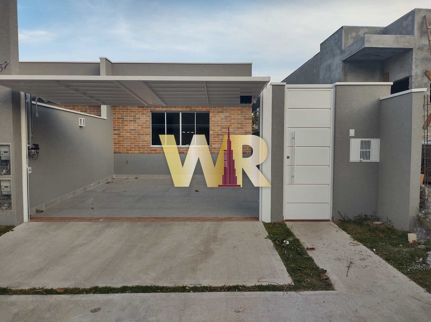 Casa com 3 dorms, Jardim do Lago, Atibaia - R$ 630 mil, Cod: 2450