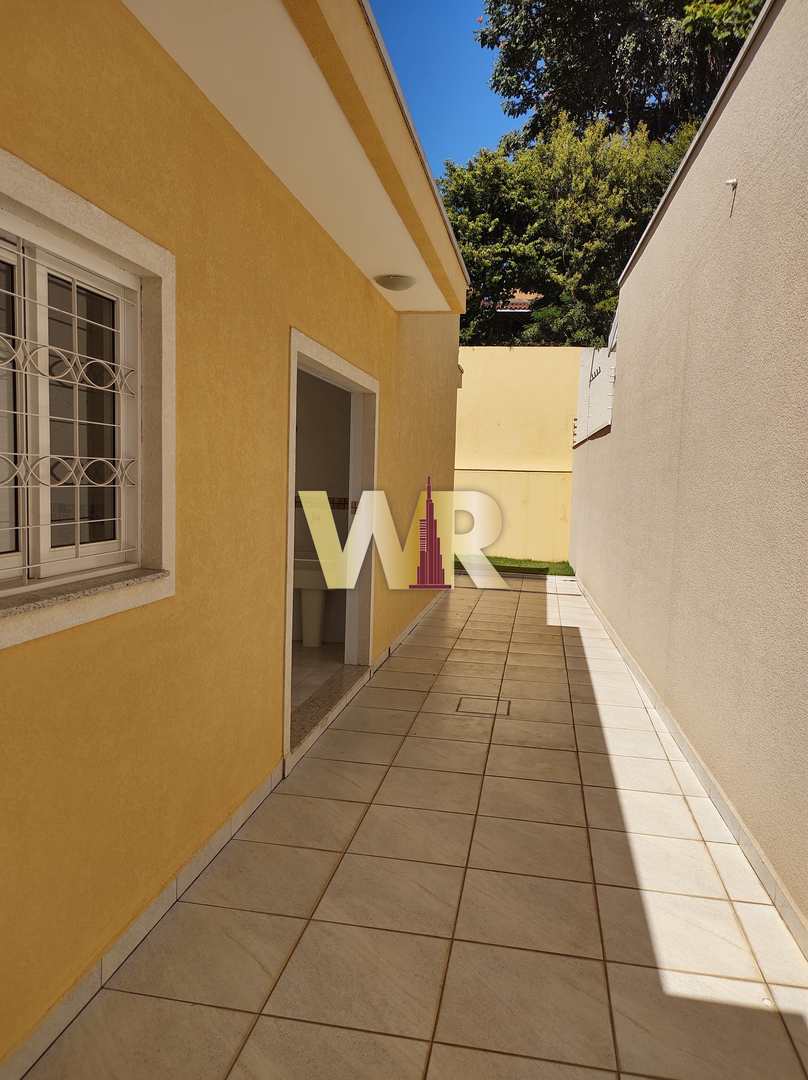 Casa à venda com 3 quartos, 380m² - Foto 31