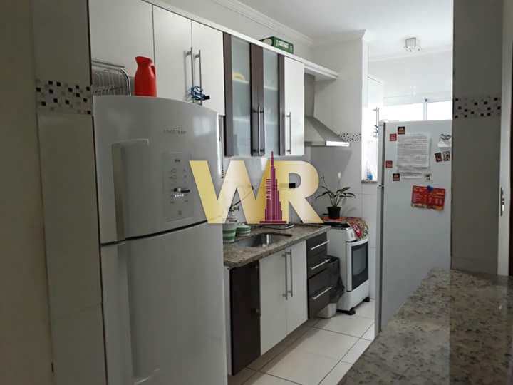 Apartamento à venda com 2 quartos, 68m² - Foto 5