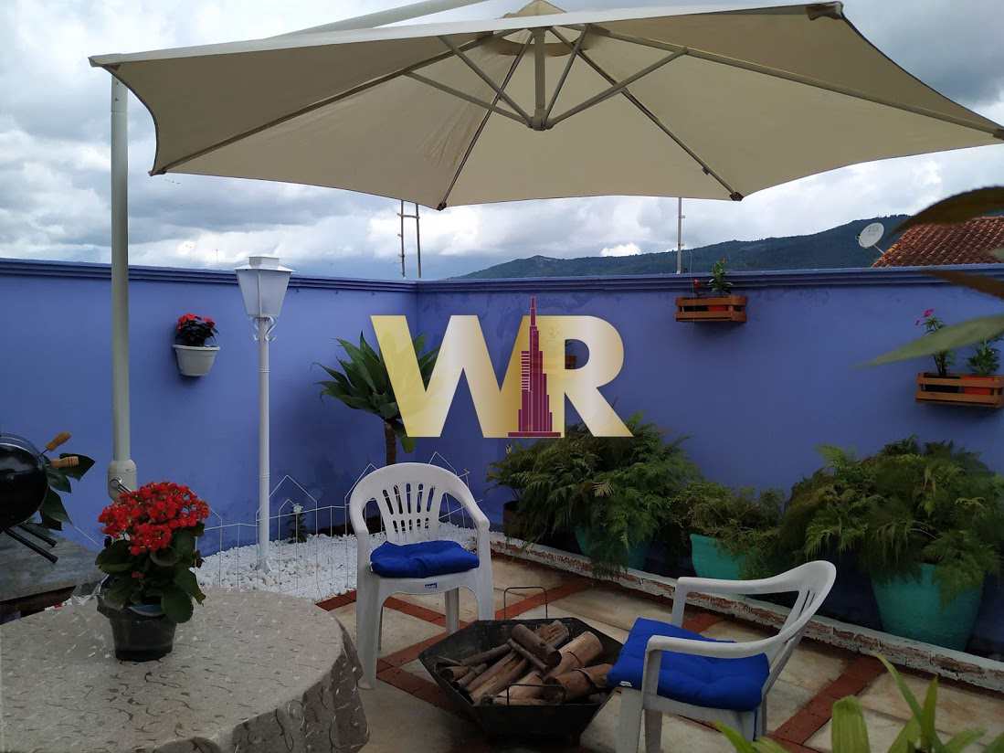Casa com 3 dorms, Jardim Jaraguá, Atibaia - R$ 430 mil, Cod: 2598