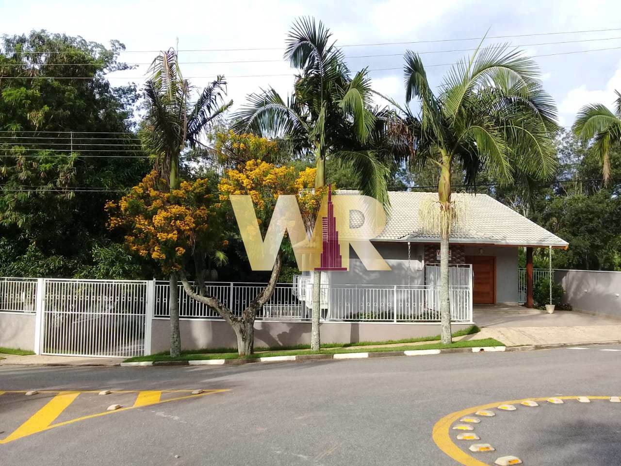 Casa de Condomínio à venda com 4 quartos, 280m² - Foto 6