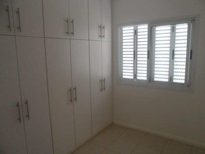 Casa de Condomínio à venda e aluguel com 4 quartos - Foto 2