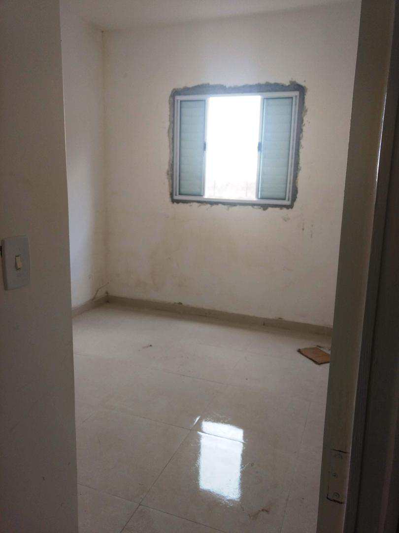 Apartamento à venda com 2 quartos, 45m² - Foto 4