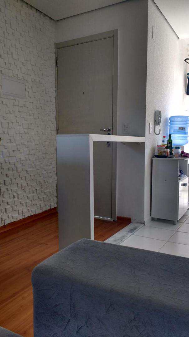 Apartamento à venda com 2 quartos, 40m² - Foto 9