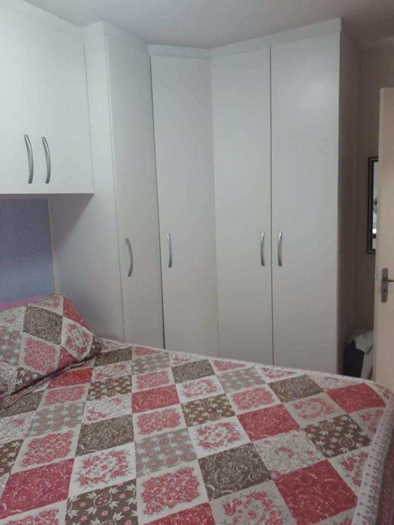 Apartamento à venda com 2 quartos, 51m² - Foto 11