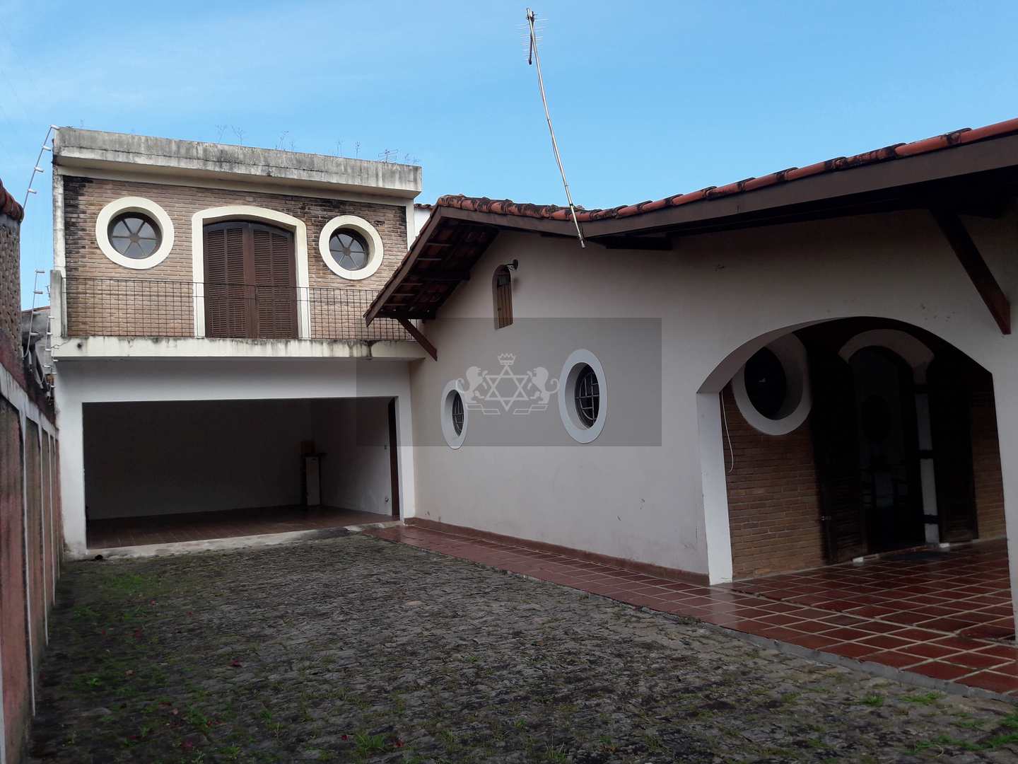 Casa com 4 dorms, Indaiá, Caraguatatuba - R$ 735 mil, Cod: 41