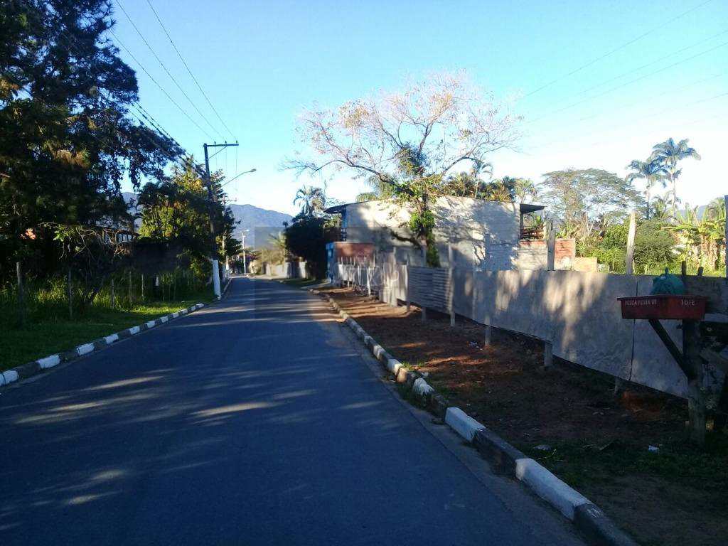 Área, Barranco Alto, Caraguatatuba - R$ 1.16 mi, Cod: 99