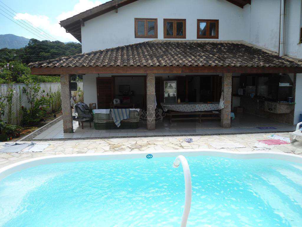 Casa com 4 dorms, Capricórnio II, Caraguatatuba - R$ 850 mil, Cod: 113
