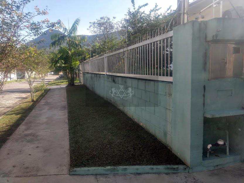 Casa com 6 dorms, Martim de Sá, Caraguatatuba - R$ 1.5 mi, Cod: 266