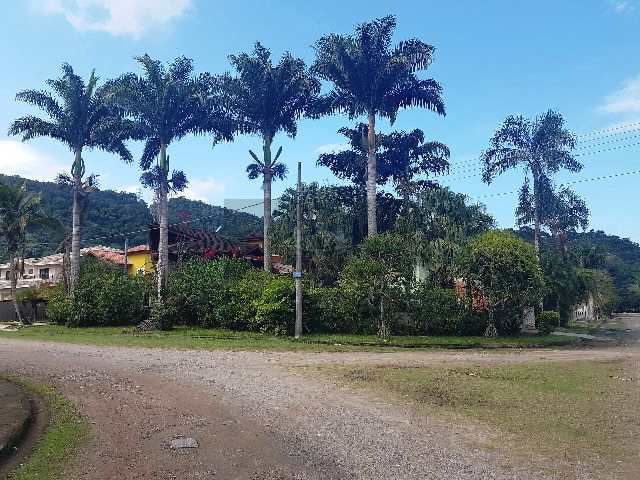 Sobrado de Condomínio com 3 dorms, Massaguaçu, Caraguatatuba - R$ 1.2 mi, Cod: 269