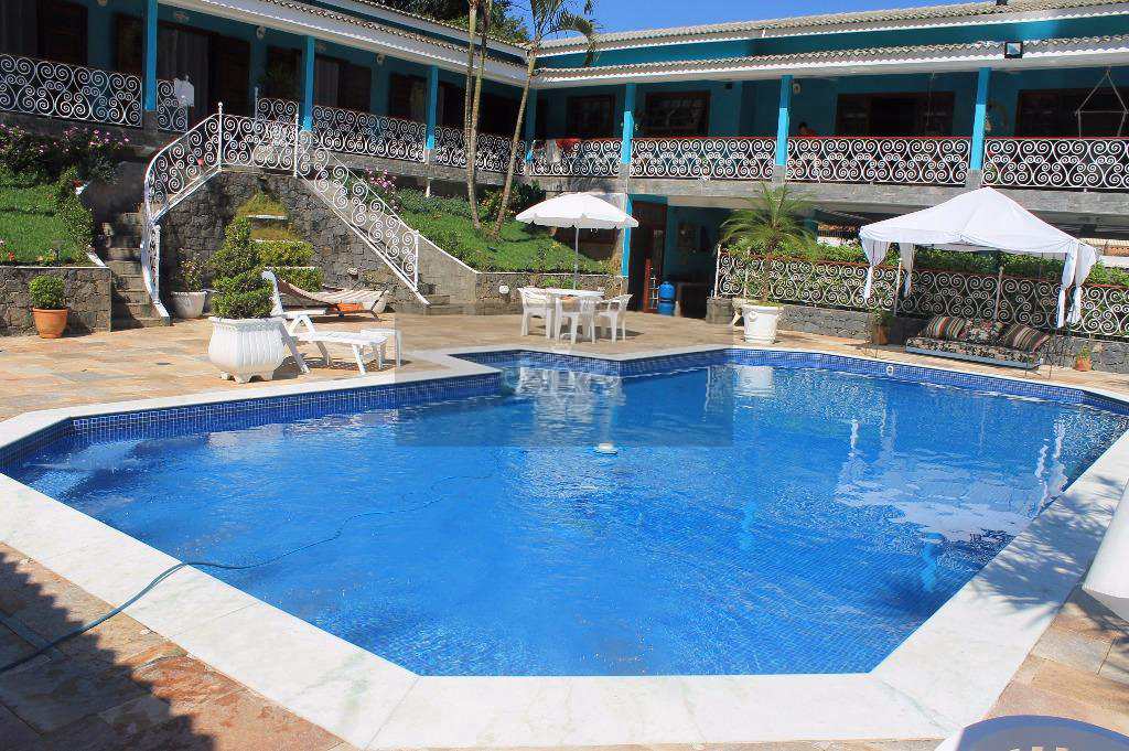 Sobrado com 6 dorms, Tabatinga, Caraguatatuba - R$ 1.5 mi, Cod: 284
