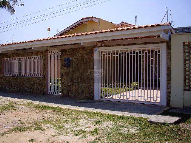 Casa com 3 quartos, Porto Novo, Caraguatatuba - R$ 900 mil