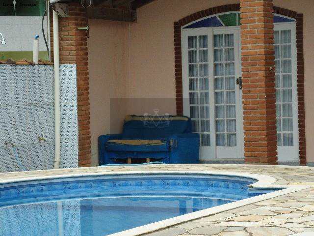 Casa 3 quartos, piscina Mar Verde II, Caraguatatuba R$ 515 mil