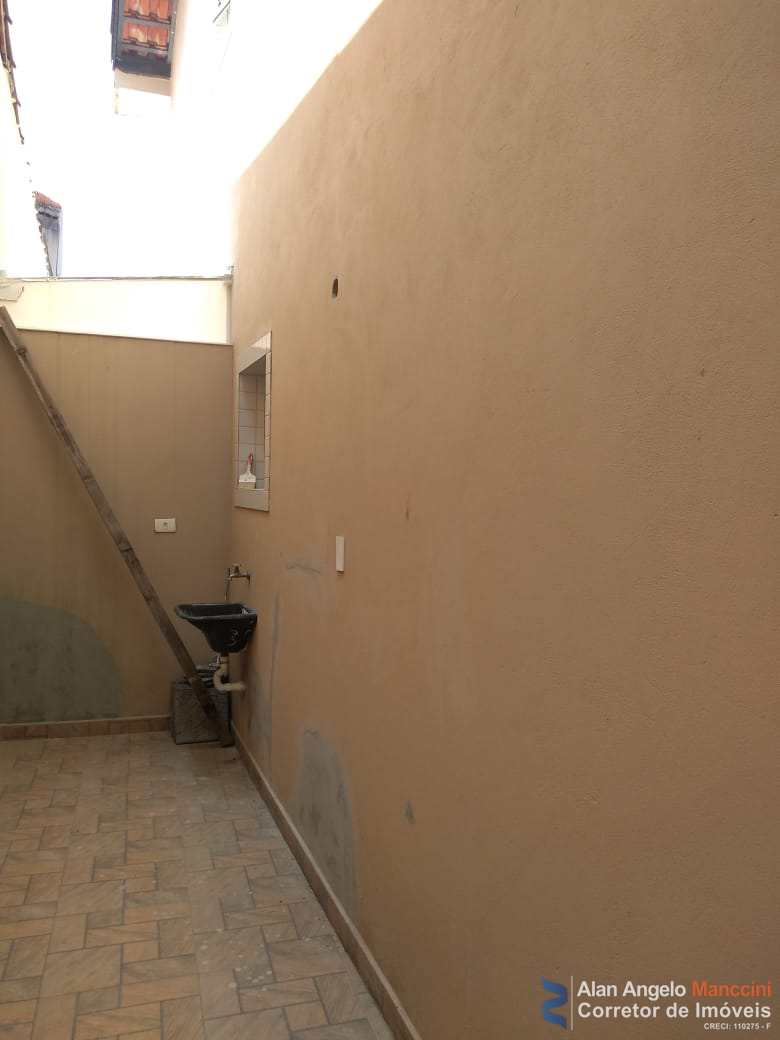 Casa à venda com 2 quartos, 61m² - Foto 8