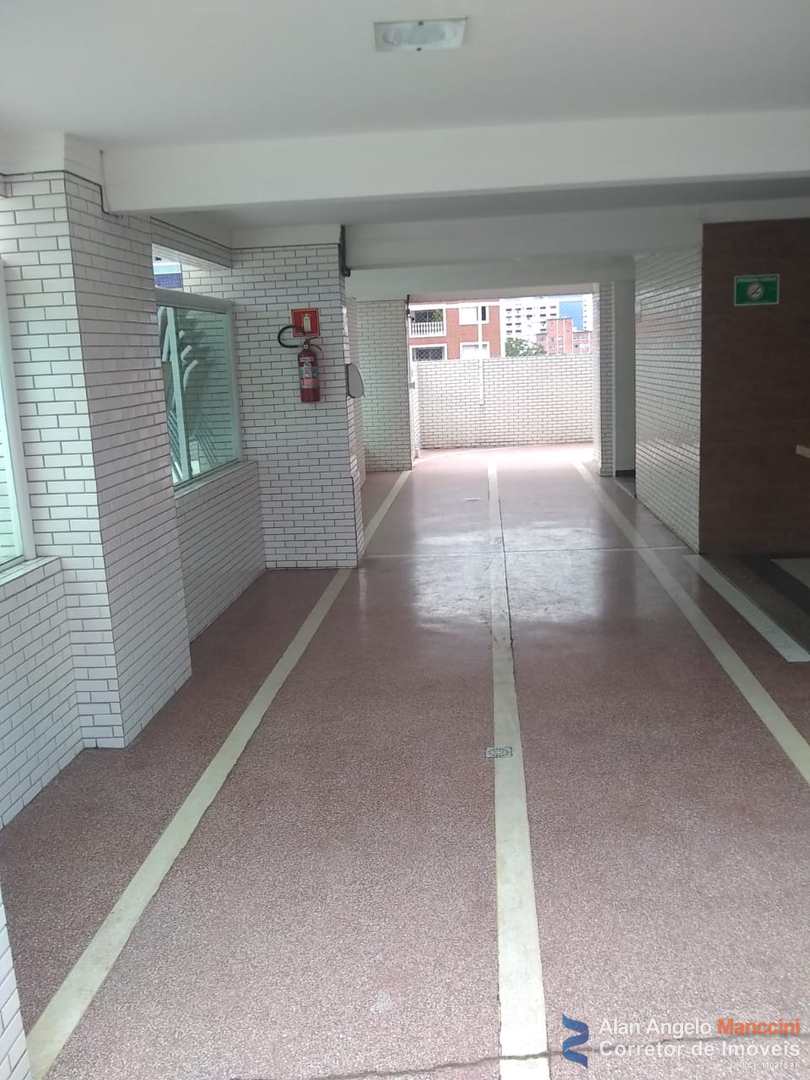 Apartamento à venda com 3 quartos, 143m² - Foto 4