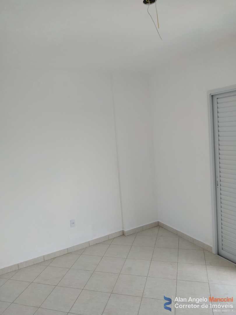 Apartamento à venda com 2 quartos, 80m² - Foto 17